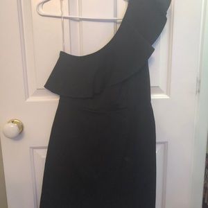 Simple black one shoulder cocktail dress
